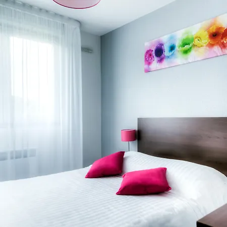 Comfort Aparthotel Besancon La City-2