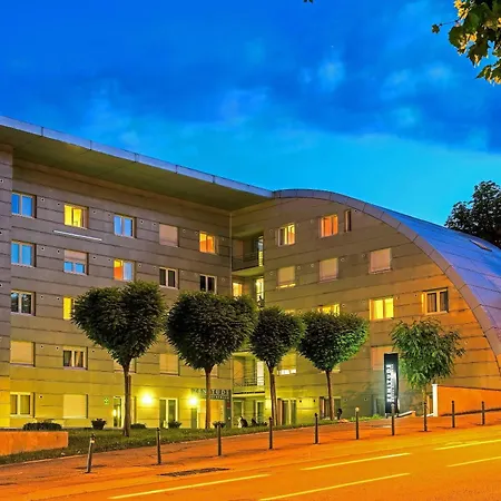 Comfort Aparthotel Besancon La City-3